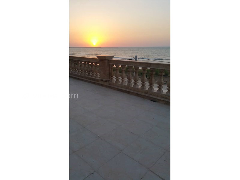 عکس اصلی شماره 7 - ویلا با ویوی دریا و استخر در بندر امیرآباد
