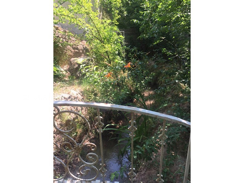 عکس اصلی شماره 8 - فروش ویلا باغ در فیروزکوه